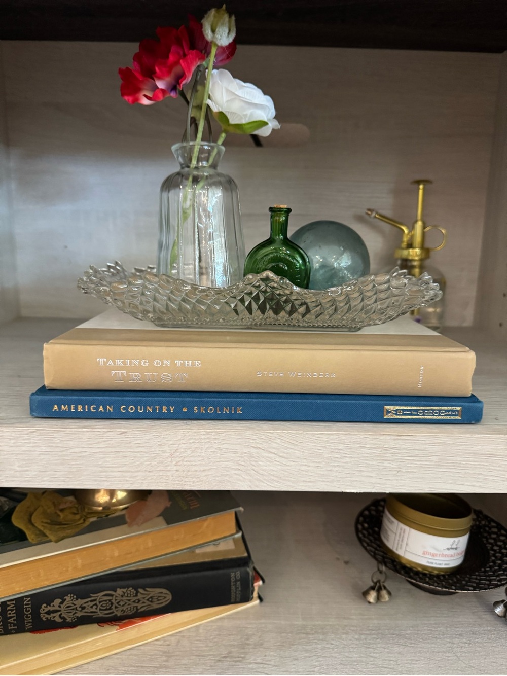 Coffee Table Book: American Country by Lisa Skolnik (1998)